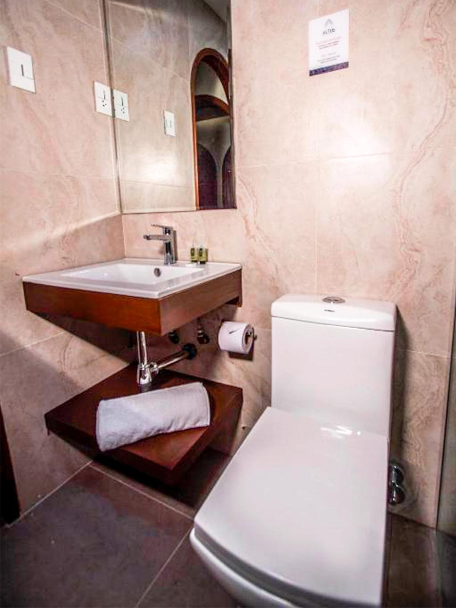 Altus Express Hotel لاباز المظهر الخارجي الصورة