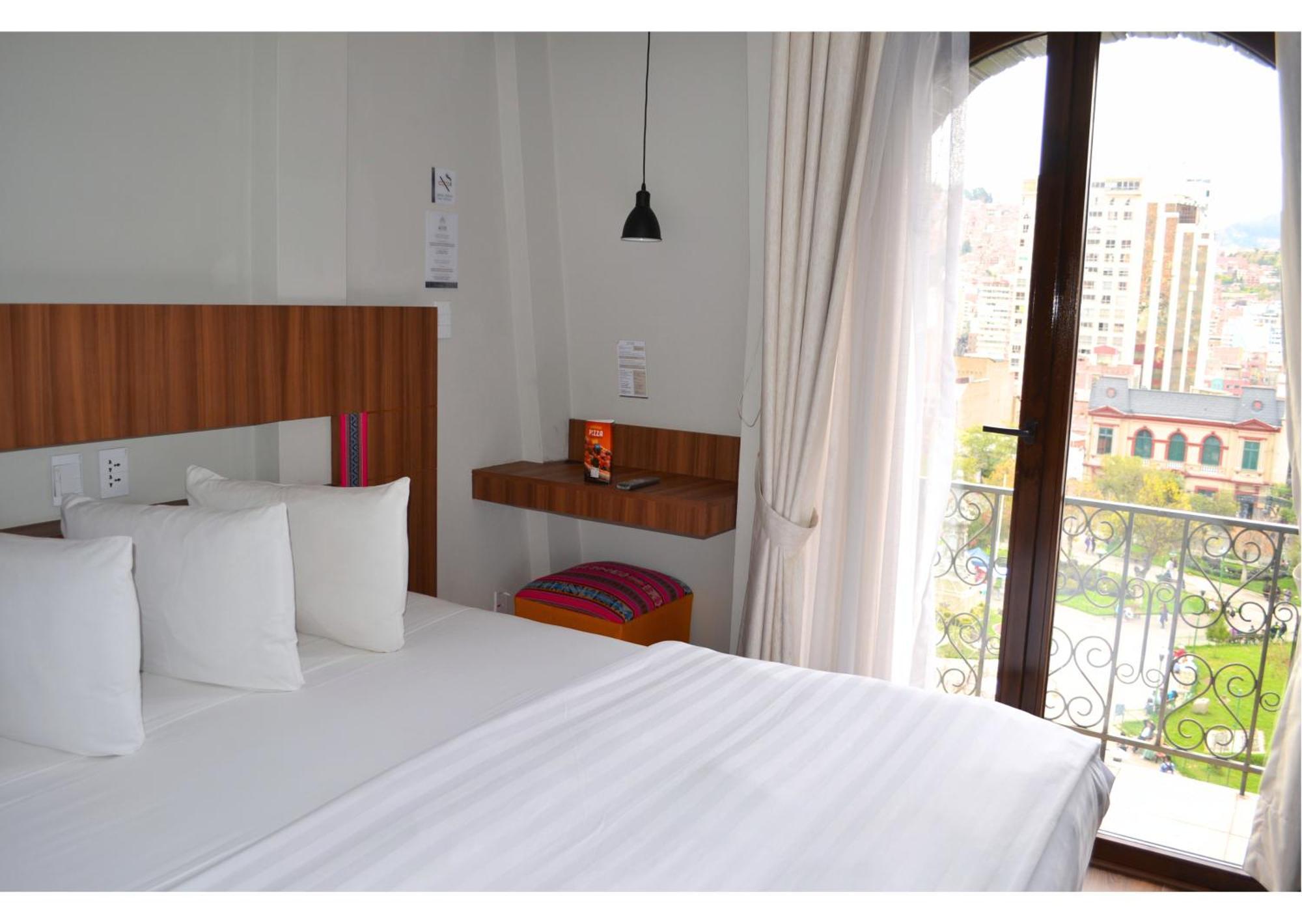 Altus Express Hotel لاباز المظهر الخارجي الصورة