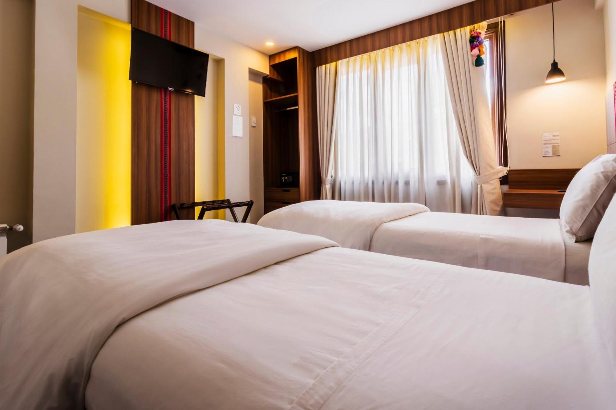Altus Express Hotel لاباز المظهر الخارجي الصورة